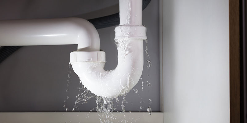 Common Problems That Require Emergency Plumbing