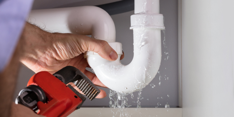 3 Reasons to Repair Plumbing Leaks ASAP