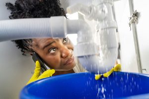 When to Call Emergency Plumbing Services